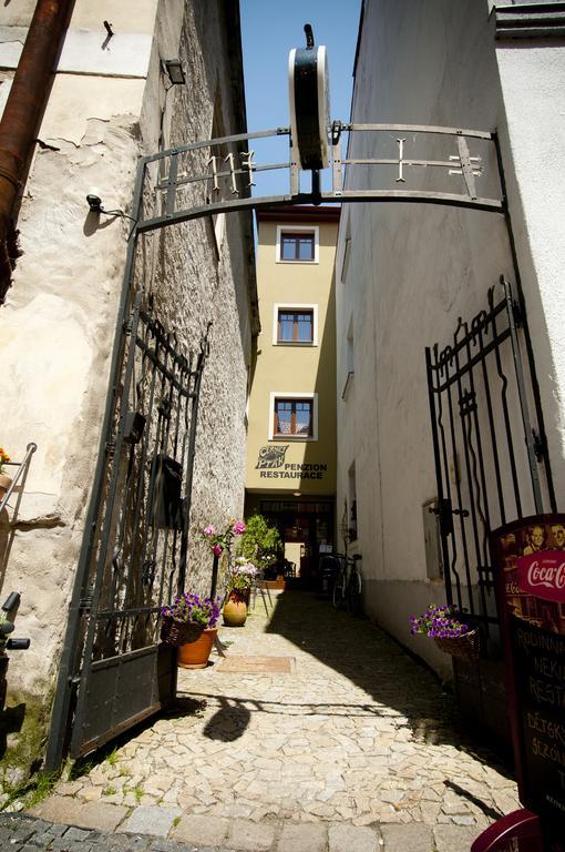 Penzion Cernej Ptak Jindrichuv Hradec Εξωτερικό φωτογραφία