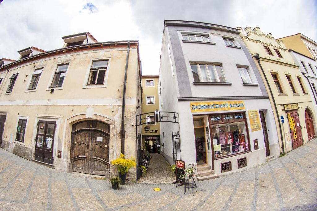 Penzion Cernej Ptak Jindrichuv Hradec Εξωτερικό φωτογραφία